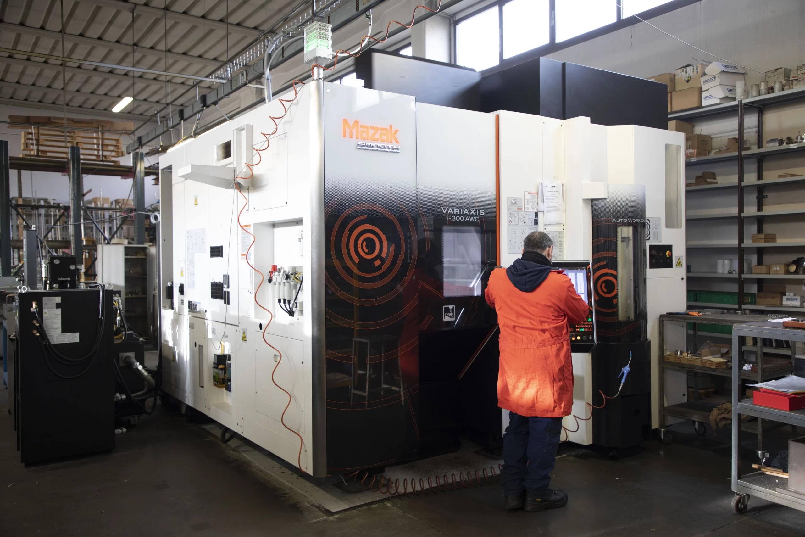 fresatura cnc variaxis i-300 awc di mazak